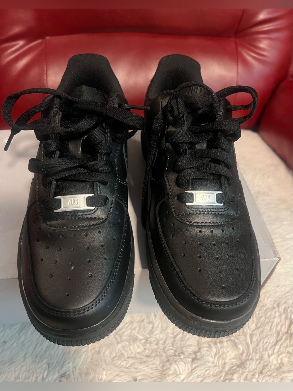 Nike Black Sneakers
